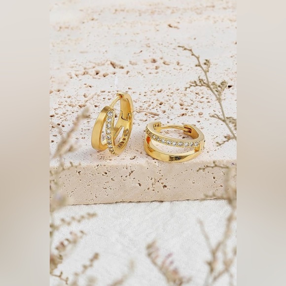 NWT Chunky Hoop Earrings for Women, Trendy 14K Gold or Silver Plated Available - Picture 7 of 13